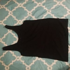 2 Black GAP Tanktops
